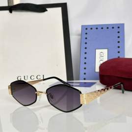 Picture of Gucci Sunglasses _SKUfw79338496fw